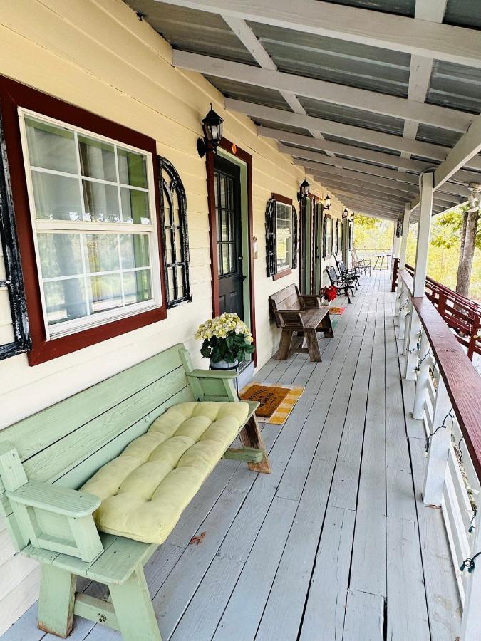 Acorn Hideaways Canton Unwind At Green Gables Suite For Up To 3 Eksteriør bilde